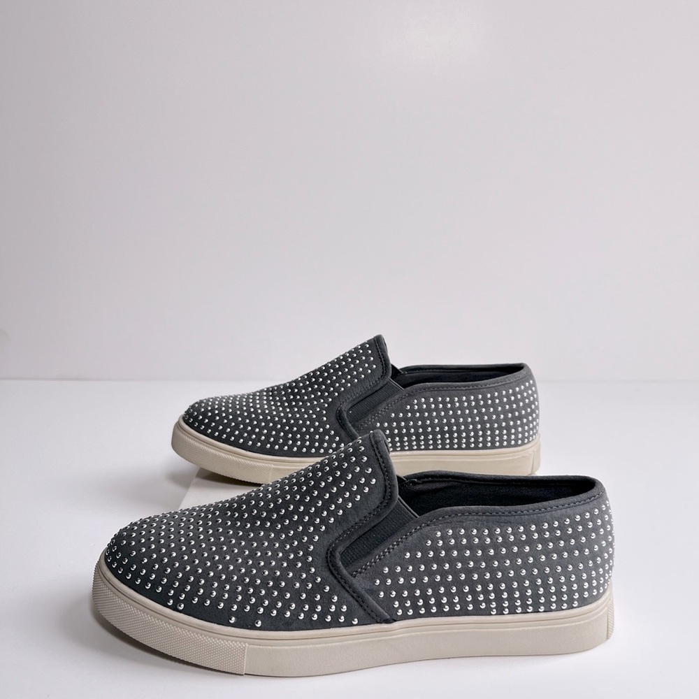 NEW Steve Madden Slip On Suede Studded Shoes